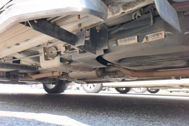 Used Dodge Journey 2013 2.4L Two-Wheel Drive Luxury Version Chassis Rear Left