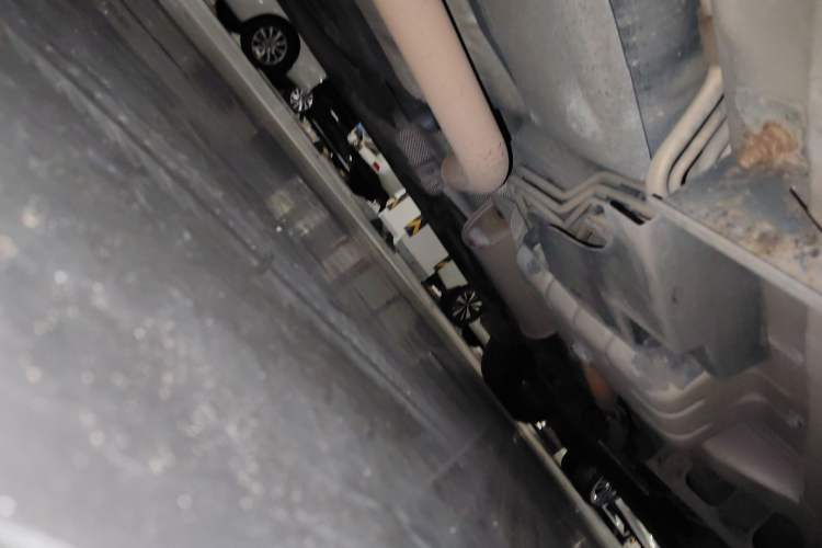 Used Dodge Journey 2013 2.4L Two-Wheel-Drive Smart Edition Chassis Rear Right