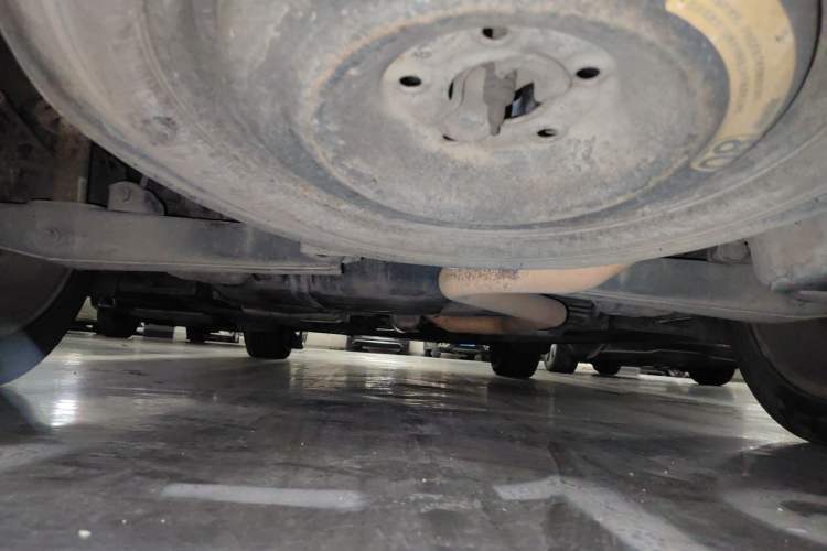 Used Dodge Journey 2013 2.4L Two-Wheel-Drive Smart Edition Chassis Rear