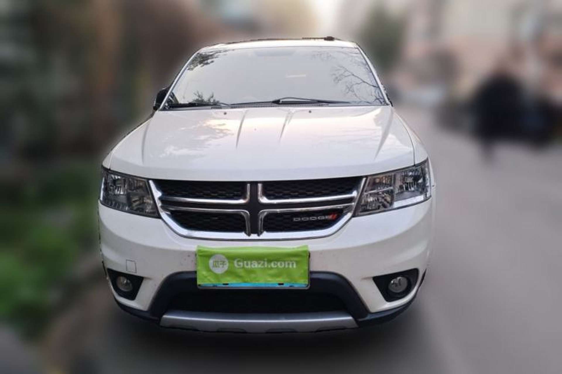Used Dodge Journey 2013 2.4L Two-Wheel Drive Luxury Version Exterior 1