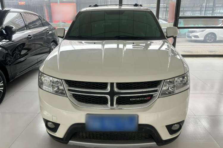 Used Dodge Journey 2013 2.4L Two-Wheel Drive Luxury Version Exterior 1