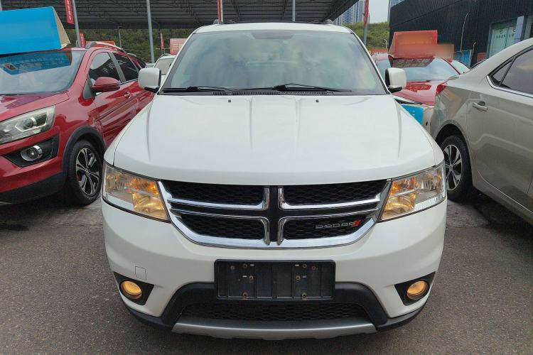 Used Dodge Journey 2013 2.4L Two-Wheel Drive Luxury Version Exterior 1
