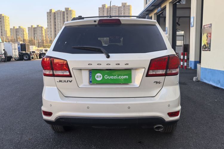 Used Dodge Journey 2013 2.4L Two-Wheel Drive Luxury Version Exterior 5