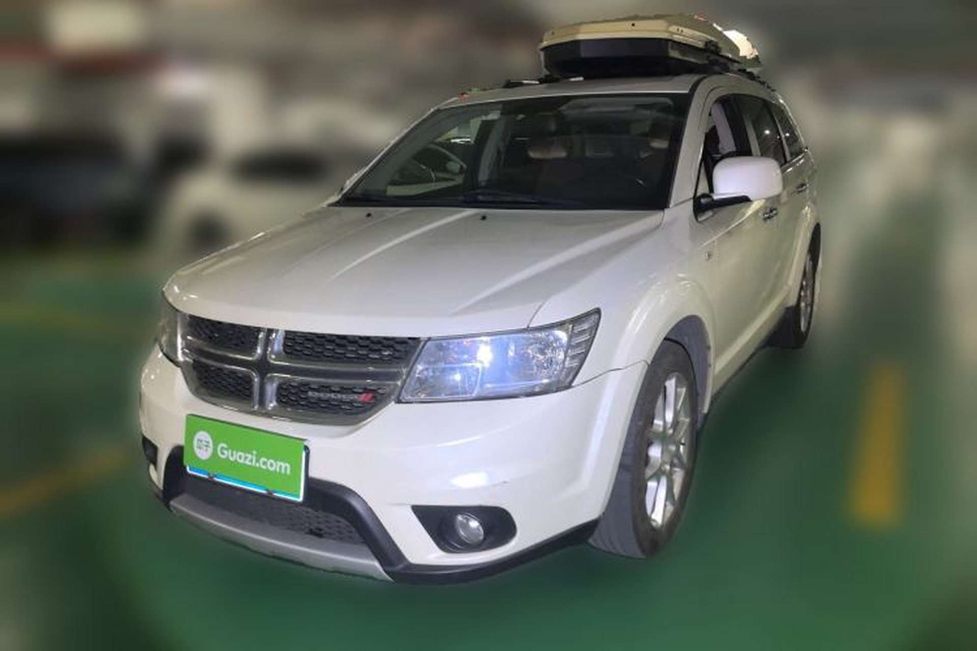 Used Dodge Journey 2013 2.4L Two-Wheel Drive Luxury Version Front Left 45 Deg