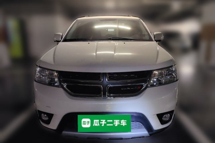 Used Dodge Journey 2013 2.4L Two-Wheel-Drive Smart Edition Front