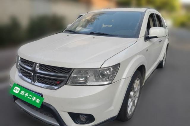 Used Dodge Journey 2013 2.4L Two-Wheel Drive Luxury Version