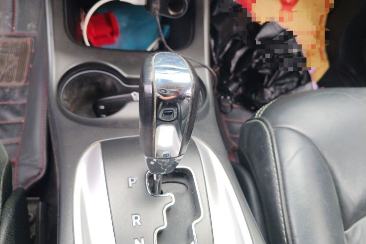 Used Dodge Journey 2013 2.4L Two-Wheel Drive Luxury Version Gear Lever