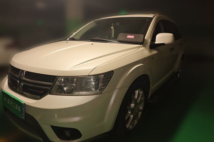 Used Dodge Journey 2013 2.4L Two-Wheel Drive Luxury Version Guazi used car, China used car export, Used car for sale, Used cars, Cheapest cars for sale