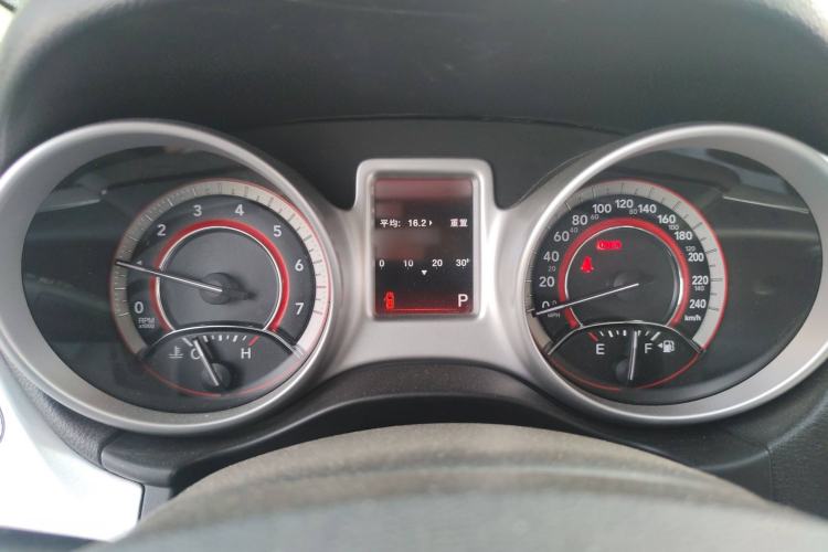 Used Dodge Journey 2013 2.4L Two-Wheel Drive Luxury Version Instrument Cluster