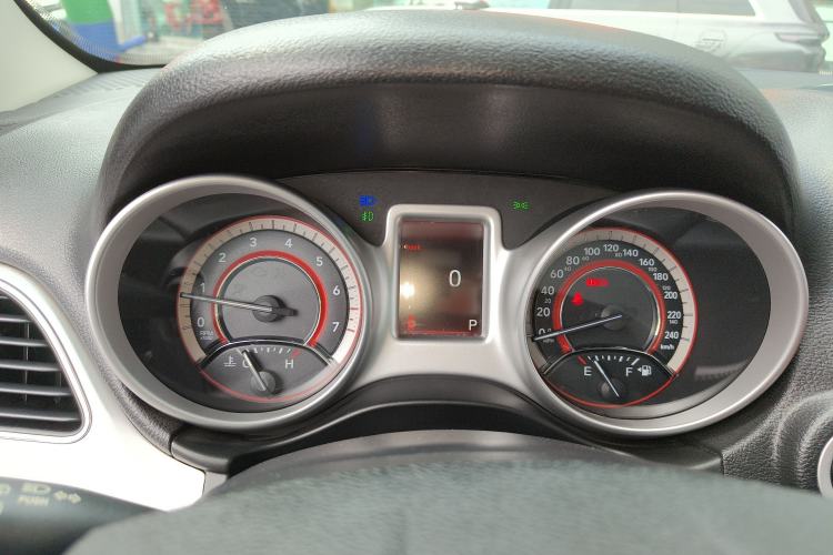 Used Dodge Journey 2013 2.4L Two-Wheel Drive Luxury Version Instrument Cluster