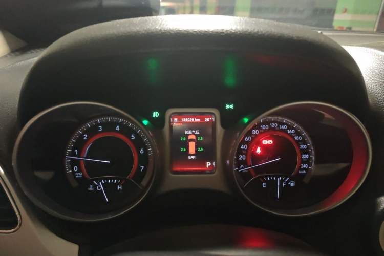 Used Dodge Journey 2013 2.4L Two-Wheel Drive Luxury Version Instrument Cluster