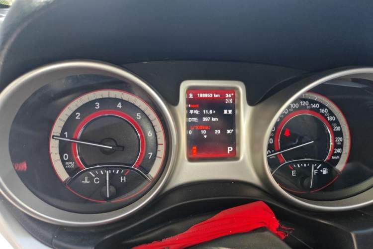 Used Dodge Journey 2013 3.6L Four-Wheel Drive Flagship Edition Instrument Cluster