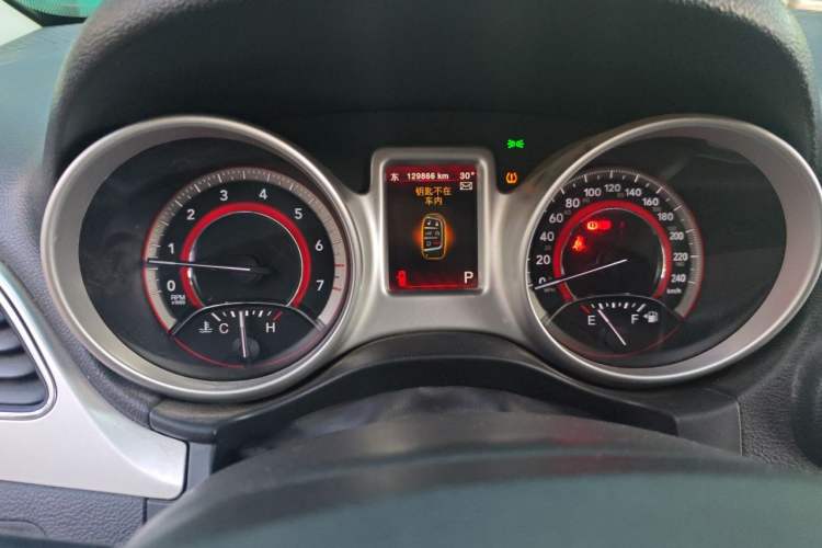 Used Dodge Journey 2013 2.4L Two-Wheel Drive Luxury Version Instrument Cluster