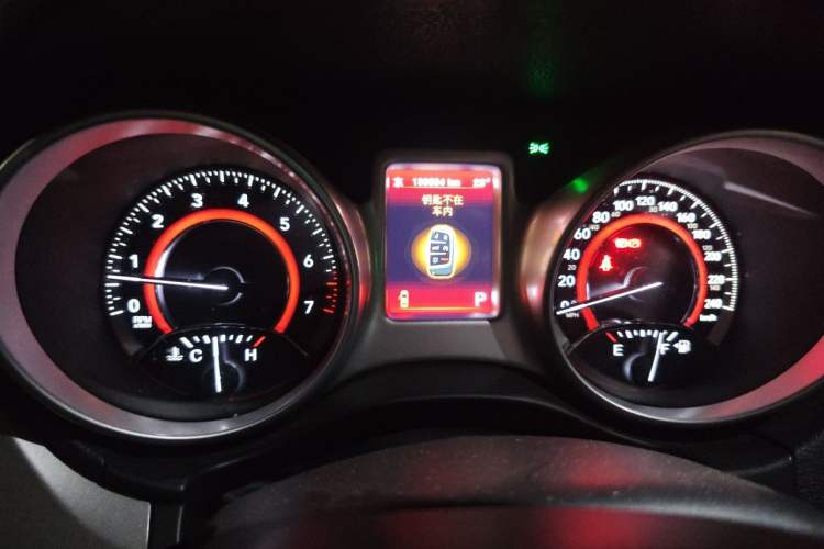 Used Dodge Journey 2013 2.4L Two-Wheel Drive Luxury Version Instrument Cluster