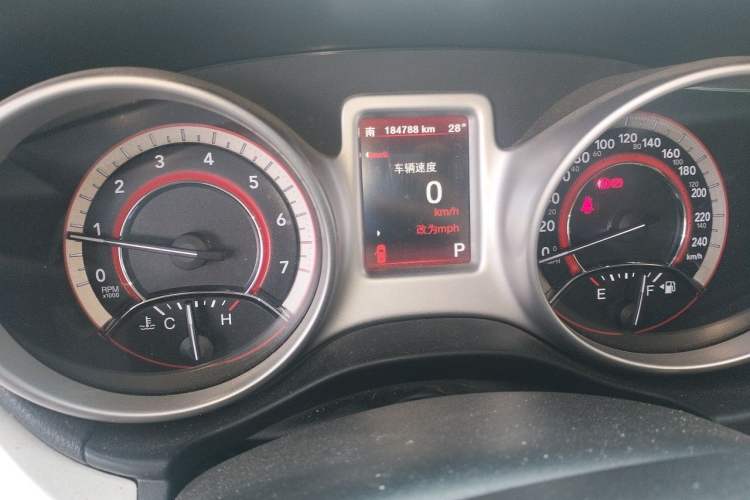 Used Dodge Journey 2013 2.4L Two-Wheel Drive Luxury Version Instrument Cluster