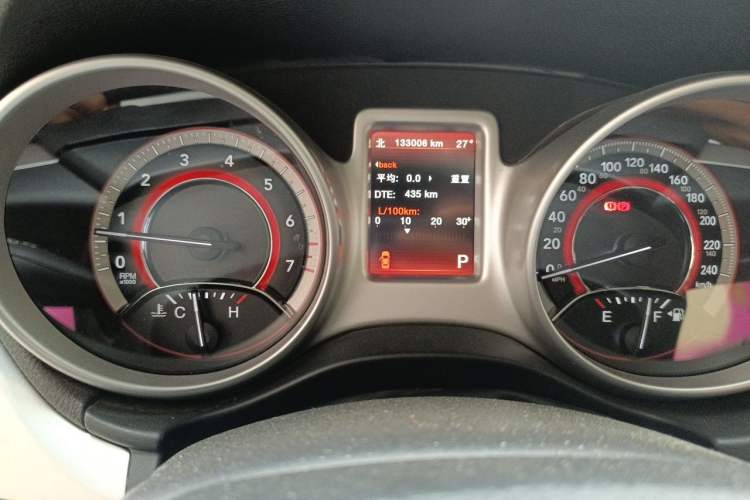 Used Dodge Journey 2013 2.4L Two-Wheel Drive Luxury Version Instrument Cluster
