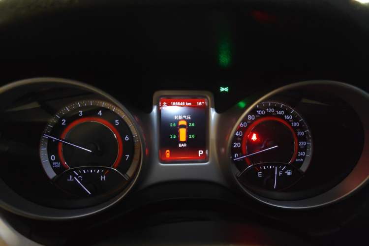 Used Dodge Journey 2013 2.4L Two-Wheel Drive Luxury Version Odometer Close Up