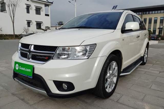 Used Dodge Journey 2013 2.4L Two-Wheel Drive Luxury Version