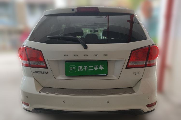 Used Dodge Journey 2013 2.4L Two-Wheel Drive Luxury Version Rear