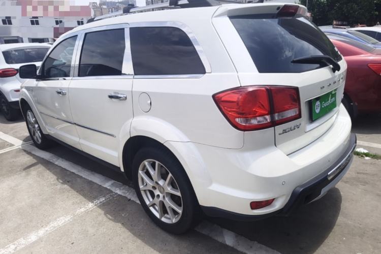 Used Dodge Journey 2013 2.4L Two-Wheel Drive Luxury Version Rear Left 45 Deg