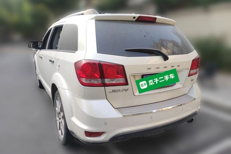 Used Dodge Journey 2013 2.4L Two-Wheel Drive Luxury Version Rear Left 45 Deg