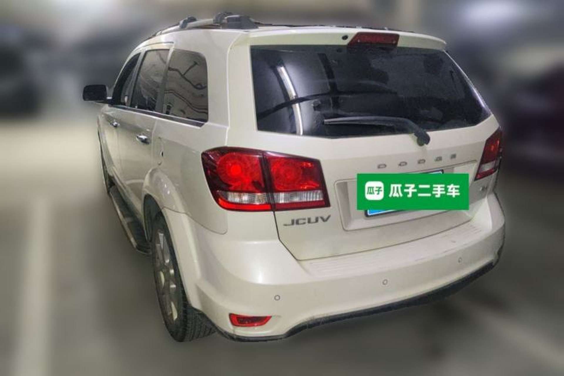 Used Dodge Journey 2013 2.4L Two-Wheel Drive Luxury Version Rear Left 45 Deg