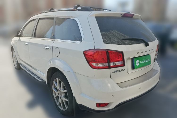 Used Dodge Journey 2013 2.4L Two-Wheel Drive Luxury Version Rear Left 45 Deg