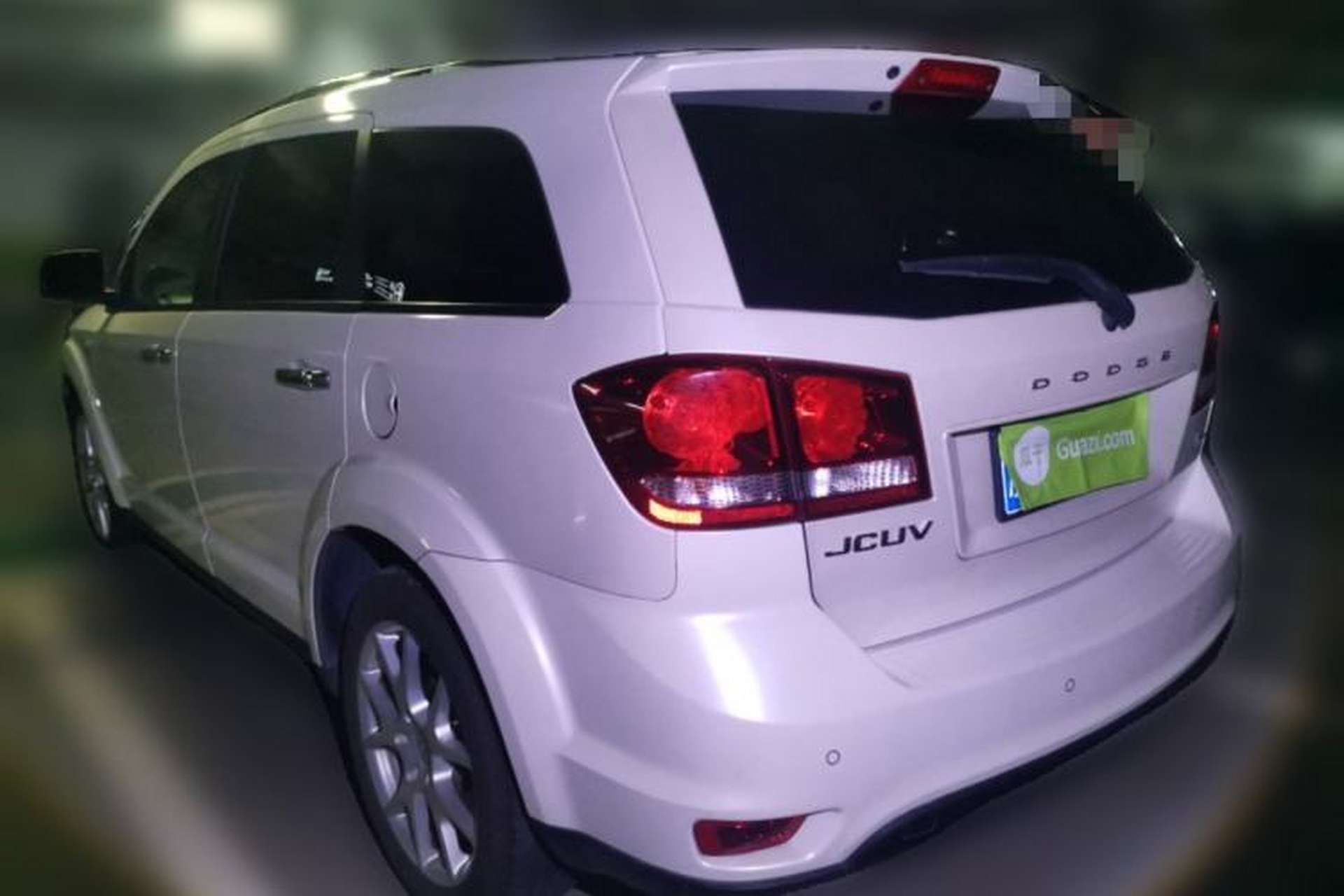 Used Dodge Journey 2013 2.4L Two-Wheel Drive Luxury Version Rear Left 45 Deg