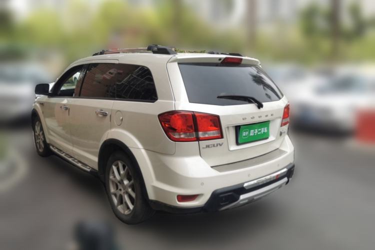 Used Dodge Journey 2013 2.4L Two-Wheel Drive Luxury Version Rear Left 45 Deg