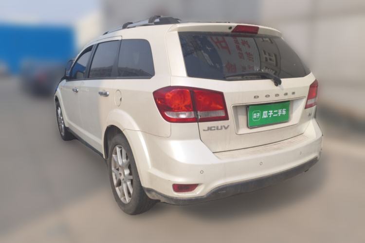 Used Dodge Journey 2013 2.4L Two-Wheel Drive Luxury Version Rear Left 45 Deg
