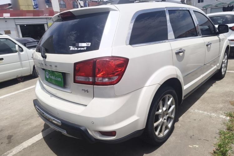 Used Dodge Journey 2013 2.4L Two-Wheel Drive Luxury Version Rear Right 45 Deg