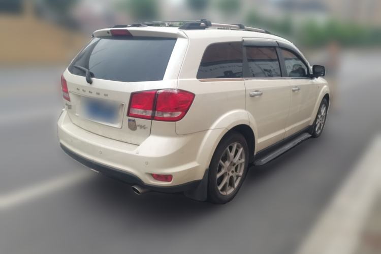 Used Dodge Journey 2013 2.4L Two-Wheel-Drive Smart Edition Rear Right 45 Deg
