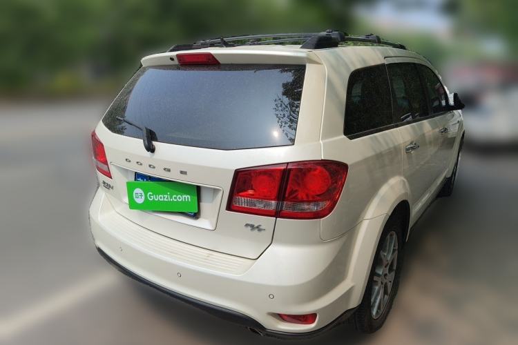 Used Dodge Journey 2013 3.6L Four-Wheel Drive Flagship Edition Rear Right 45 Deg