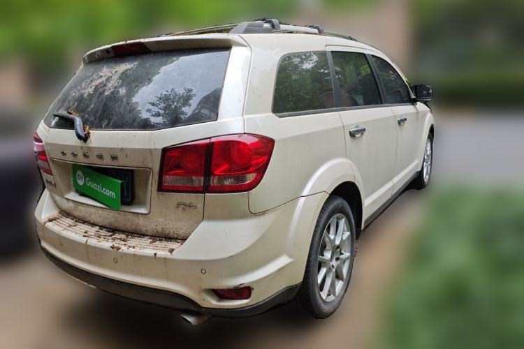 Used Dodge Journey 2013 2.4L Two-Wheel Drive Luxury Version Rear Right 45 Deg