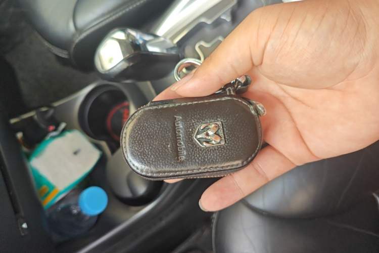 Used Dodge Journey 2013 2.4L Two-Wheel Drive Luxury Version Vehicle Key