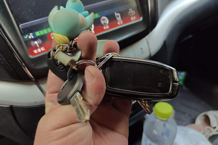 Used Dodge Journey 2013 2.4L Two-Wheel Drive Luxury Version Vehicle Key