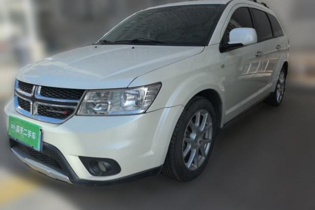 Used Dodge Journey 2013 2.4L Two-Wheel Drive Luxury Version