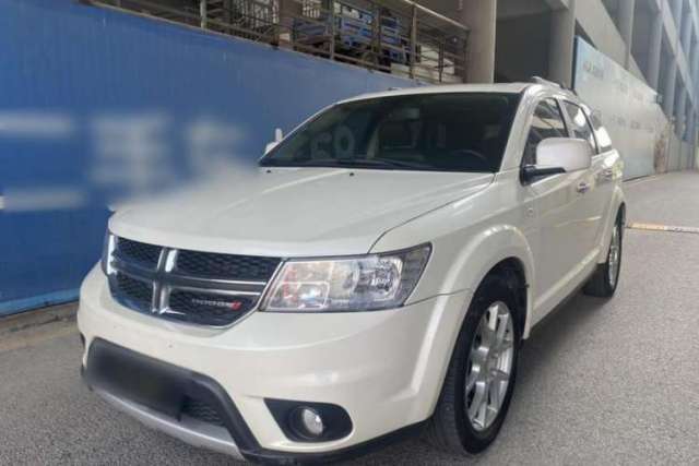 Used Dodge Journey 2013 2.4L Two-Wheel Drive Luxury Version