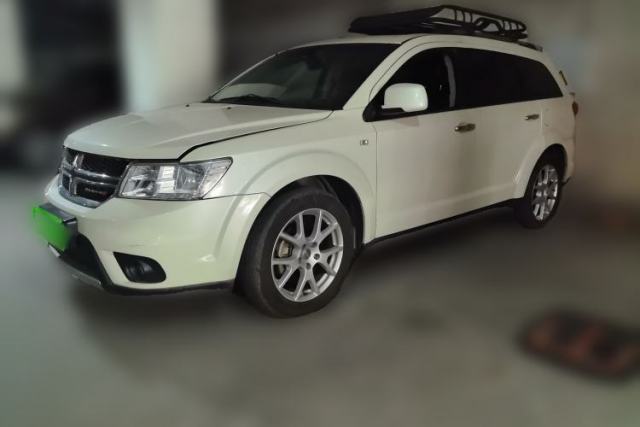 Used Dodge Journey 2013 2.4L Two-Wheel Drive Luxury Version