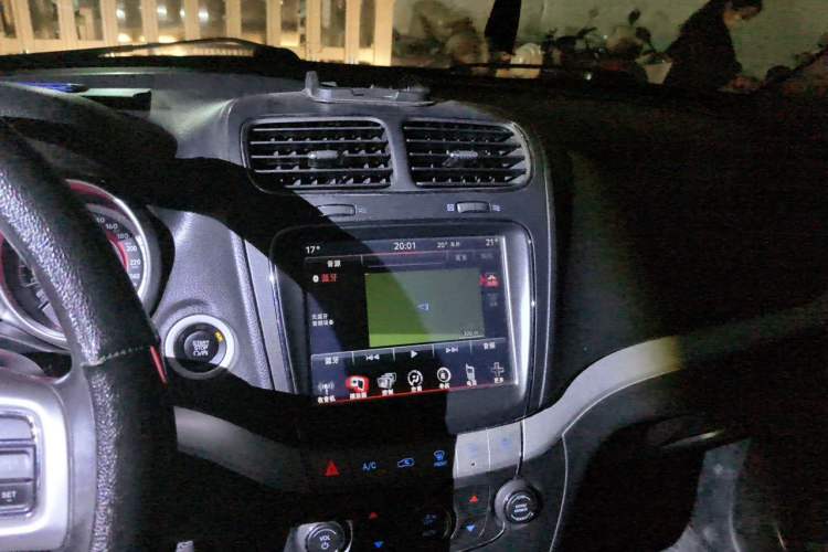 Used Dodge Journey 2014 2.4L Two-Wheel Drive Touring Edition Audio And AC Panel
