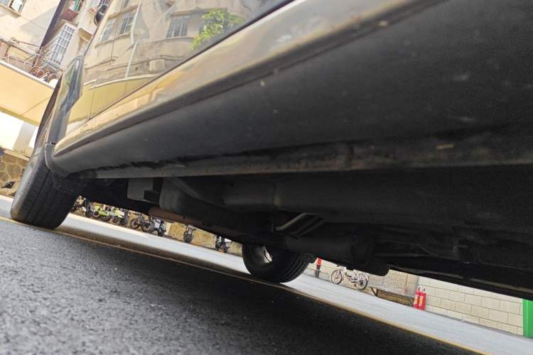 Used Dodge Journey 2014 2.4L Two-Wheel Drive Touring Edition Chassis Front Right