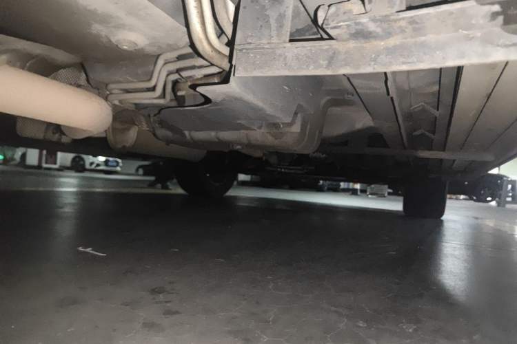 Used Dodge Journey 2014 2.4L Two-Wheel Drive Touring Edition Chassis Rear Right