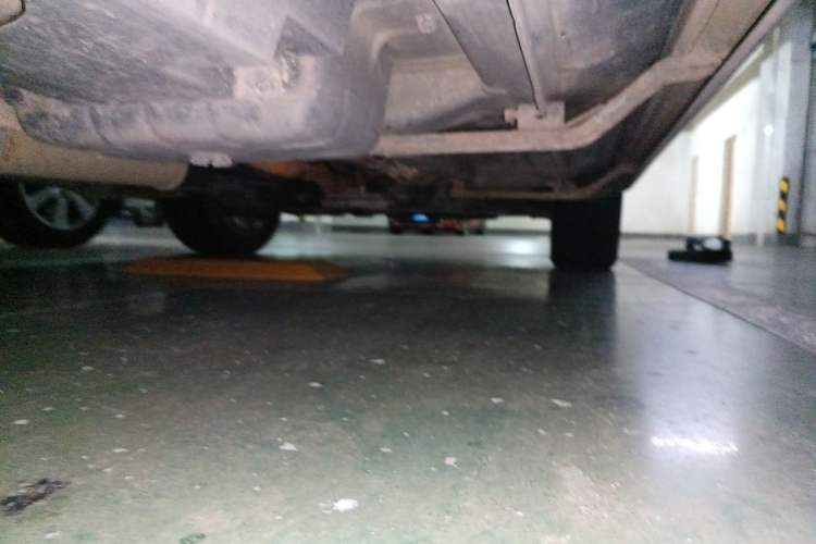Used Dodge Journey 2014 2.4L Two-Wheel Drive Touring Edition Chassis Rear Right