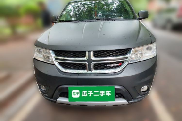 Used Dodge Journey 2014 2.4L Two-Wheel Drive Touring Edition Front