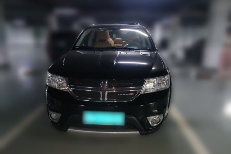 Used Dodge Journey 2014 2.4L Two-Wheel Drive Touring Edition Front