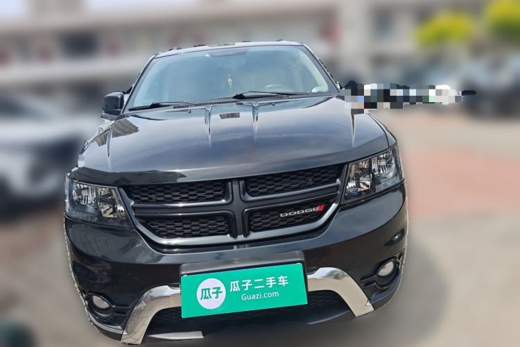Used Dodge Journey 2014 2.4L Two-Wheel Drive Touring Edition Front