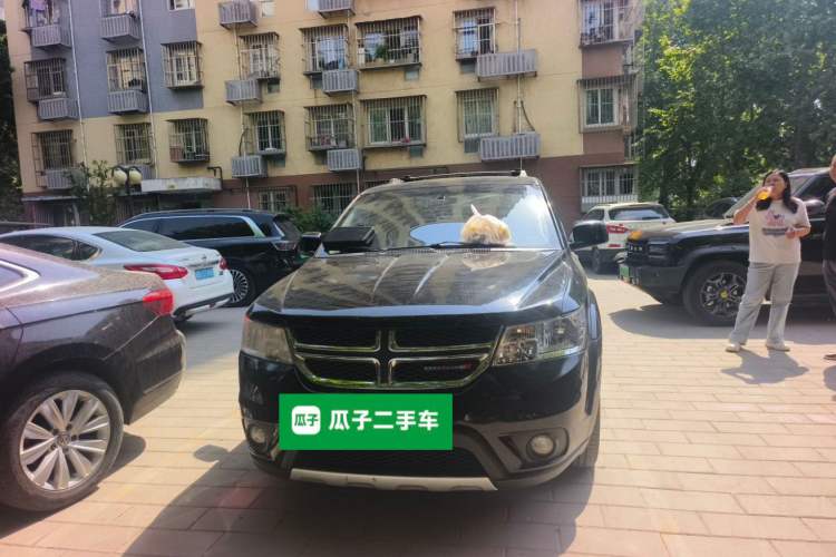 Used Dodge Journey 2014 2.4L Two-Wheel Drive Touring Edition Front
