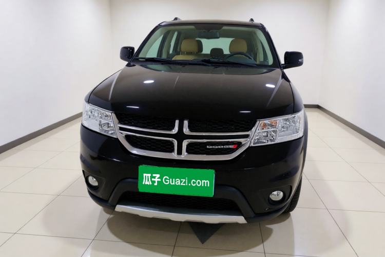 Used Dodge Journey 2014 2.4L Two-Wheel Drive Touring Edition Front
