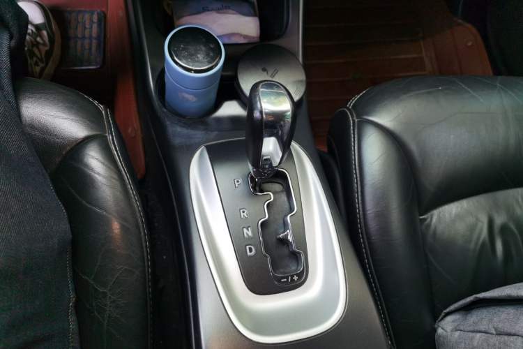 Used Dodge Journey 2014 2.4L Two-Wheel Drive Touring Edition Gear Lever
