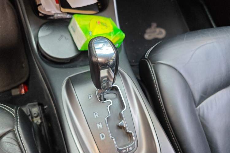 Used Dodge Journey 2014 2.4L Two-Wheel Drive Touring Edition Gear Lever